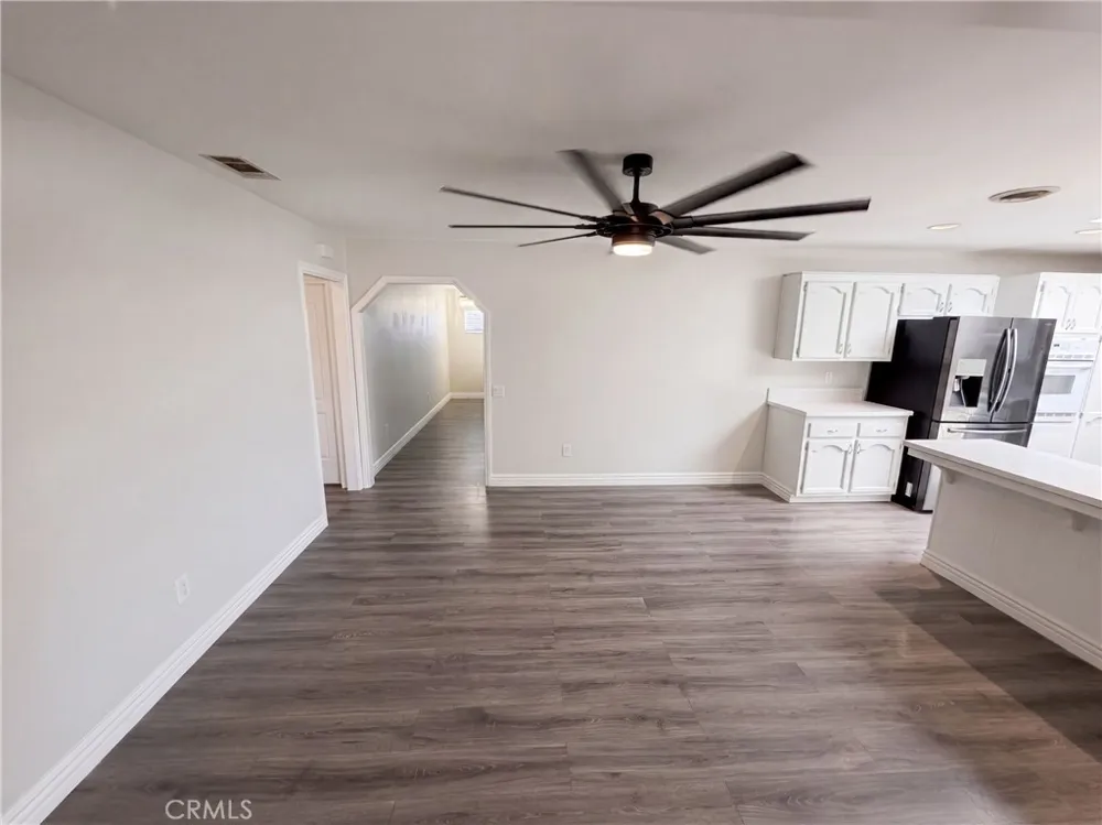 4380 Flightwood Hemet, CA 92544