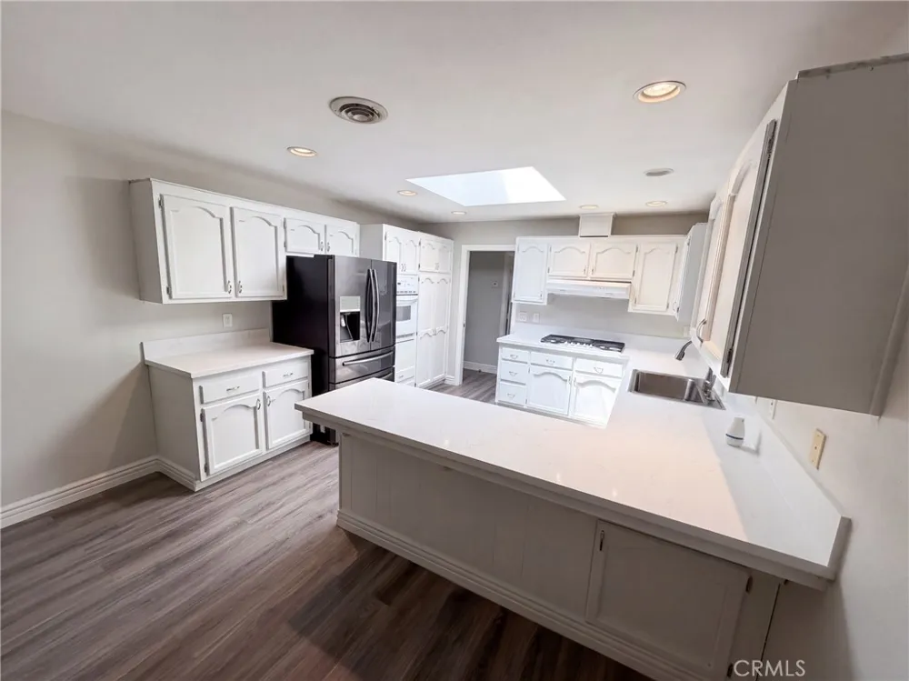 4380 Flightwood Hemet, CA 92544