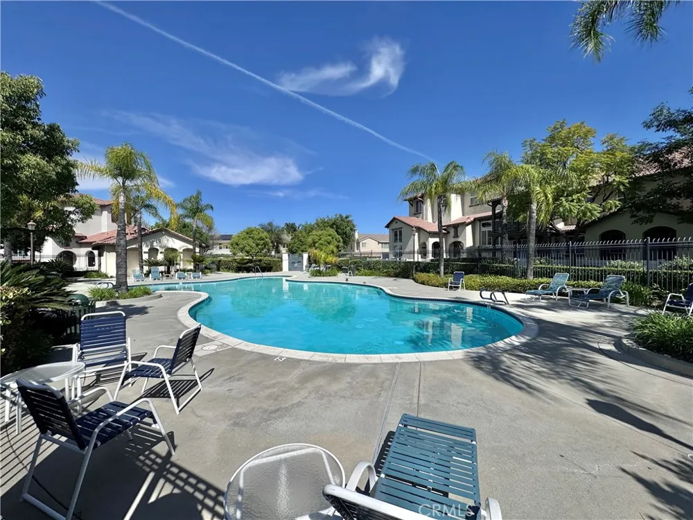 33700 Willow Haven Murrieta, CA 92563