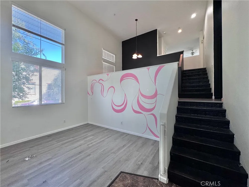 33700 Willow Haven Murrieta, CA 92563
