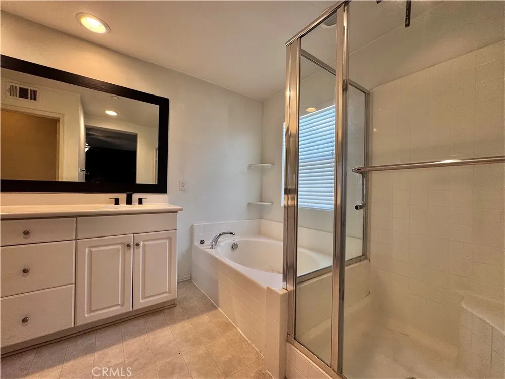 33700 Willow Haven Murrieta, CA 92563