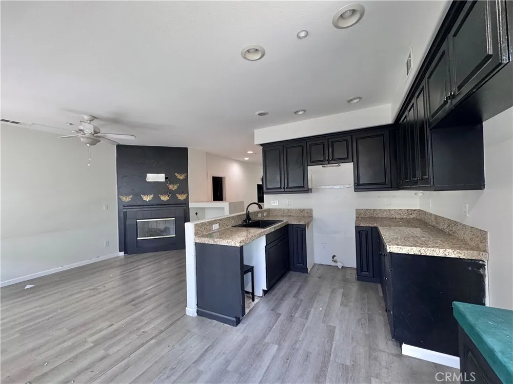 33700 Willow Haven Murrieta, CA 92563