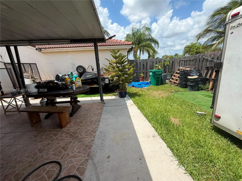 18230 SW 142nd Pl Miami, FL 33177