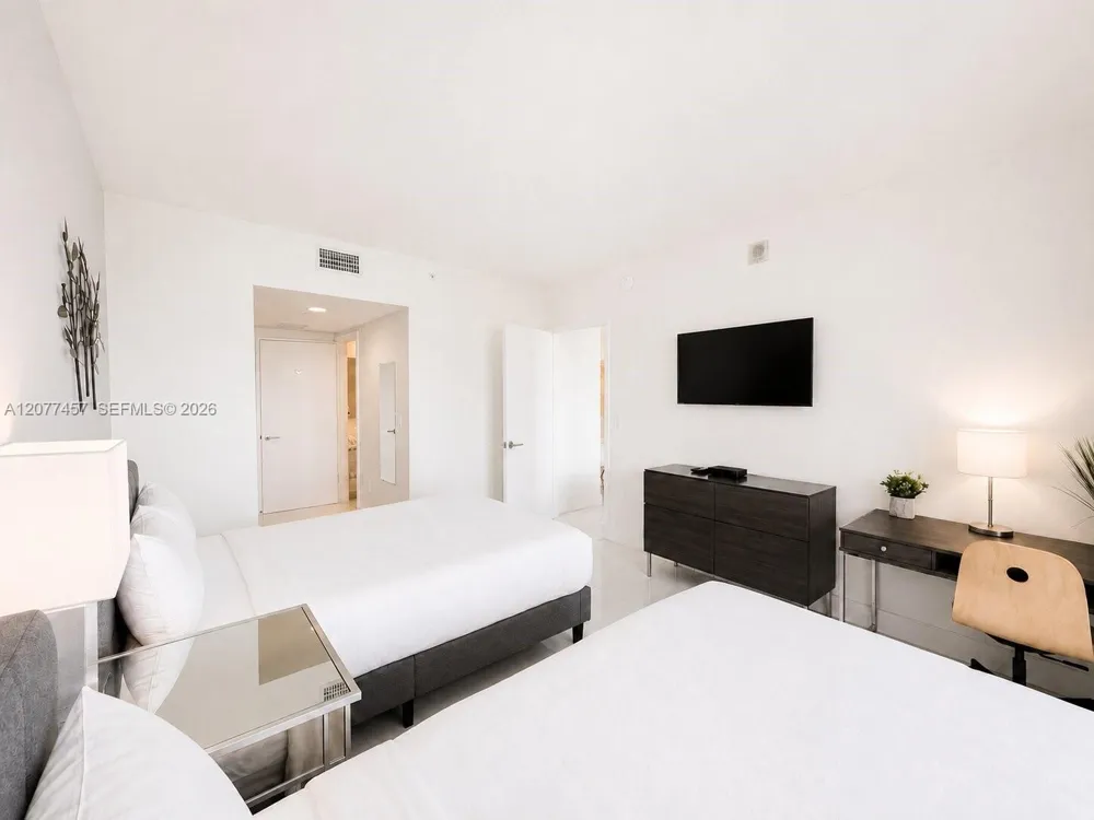 2600 E Hallandale Beach Blvd #T3203 Hallandale Beach, FL 33009