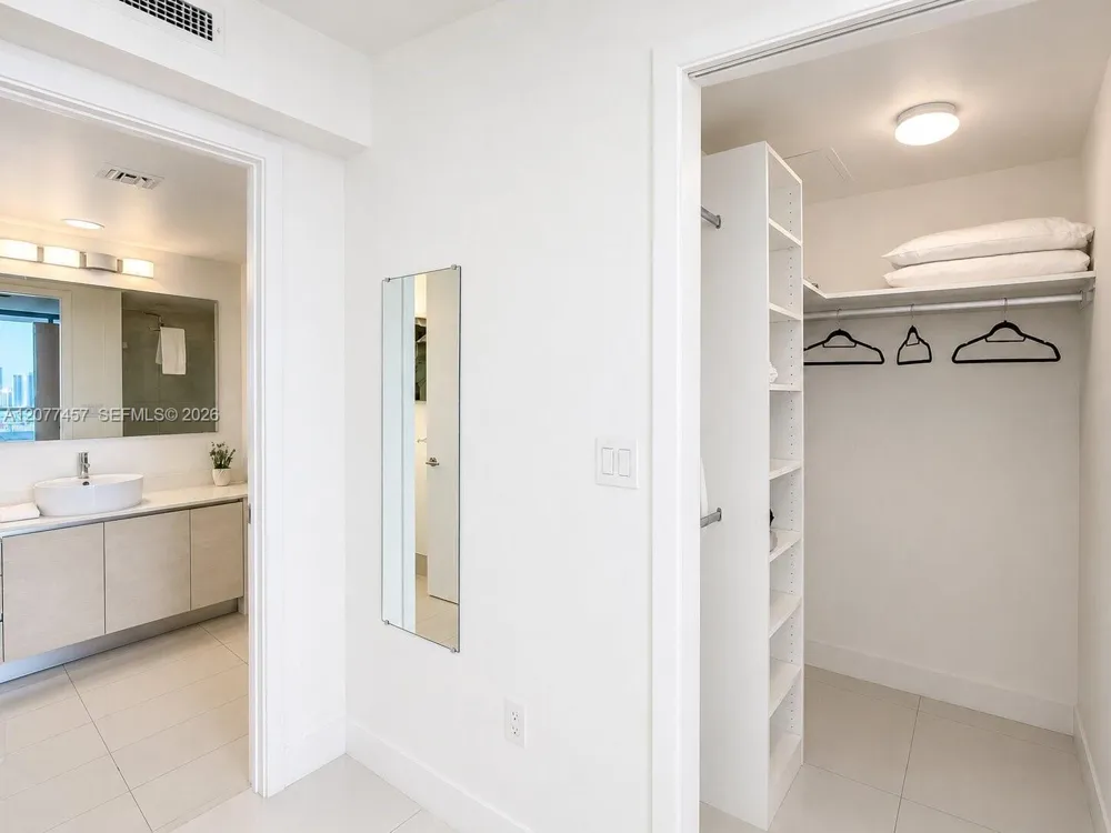 2600 E Hallandale Beach Blvd #T3203 Hallandale Beach, FL 33009