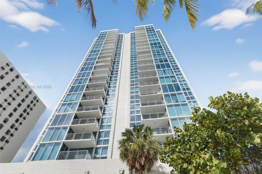 2655 Collins Ave #00 Miami Beach, FL 33140