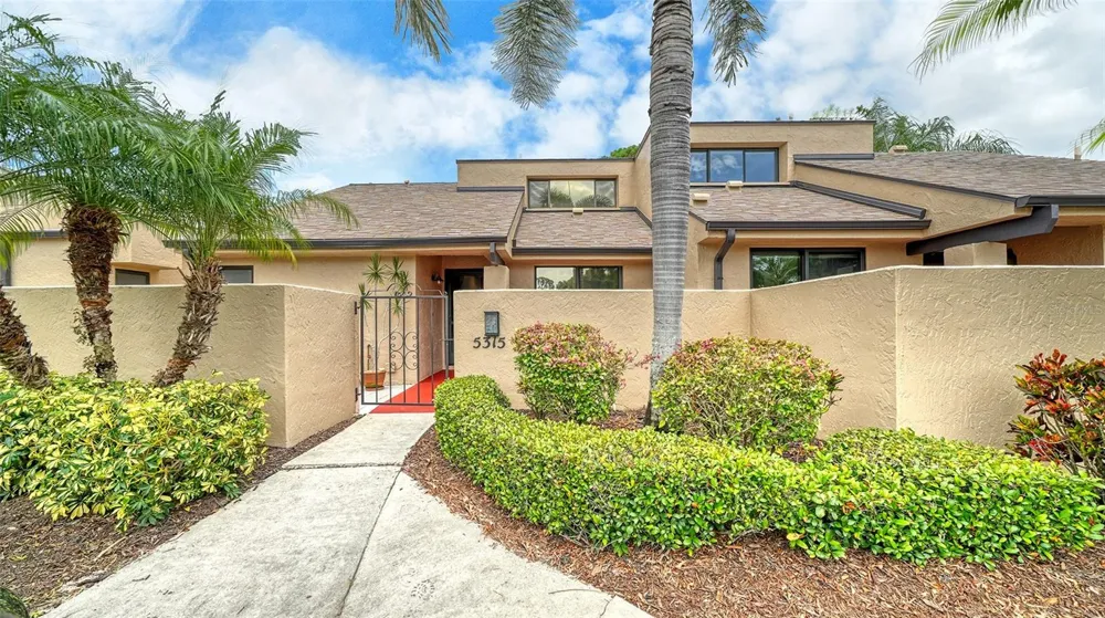 5315 MYRTLE #46 Sarasota, FL 34235