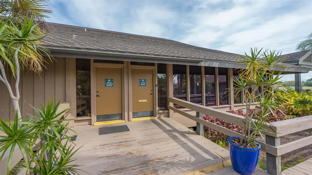 5315 MYRTLE #46 Sarasota, FL 34235