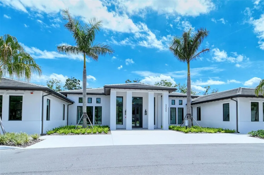 5315 MYRTLE #46 Sarasota, FL 34235