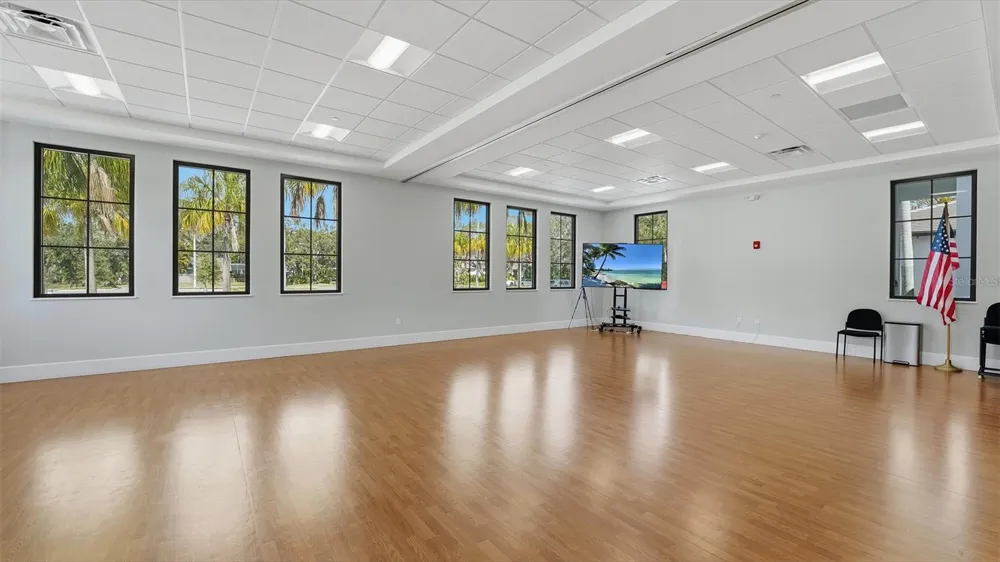 5315 MYRTLE #46 Sarasota, FL 34235