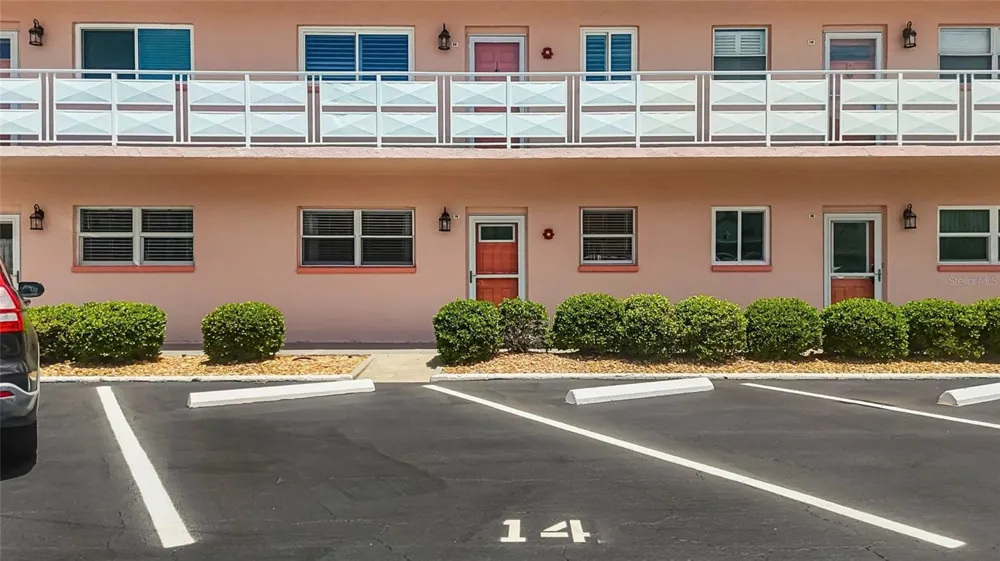 6025 SHORE BOULEVARD S #111 Gulfport, FL 33707