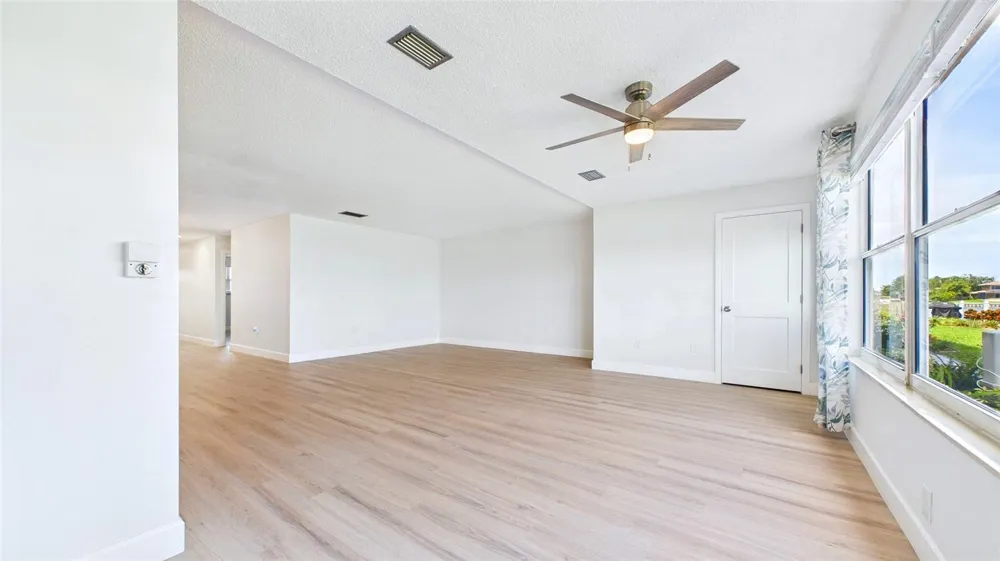 6025 SHORE BOULEVARD S #111 Gulfport, FL 33707