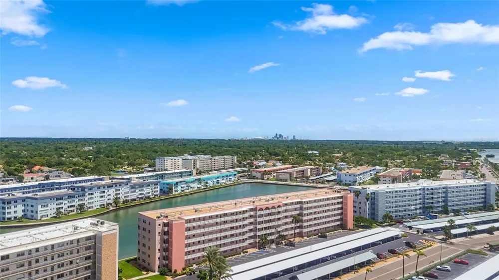 6025 SHORE BOULEVARD S #111 Gulfport, FL 33707