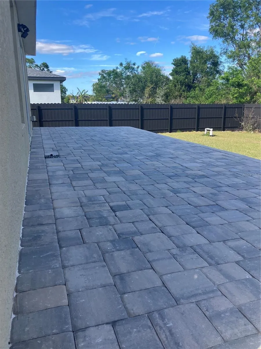 4109 NE 20TH PLACE Cape Coral, FL 33909