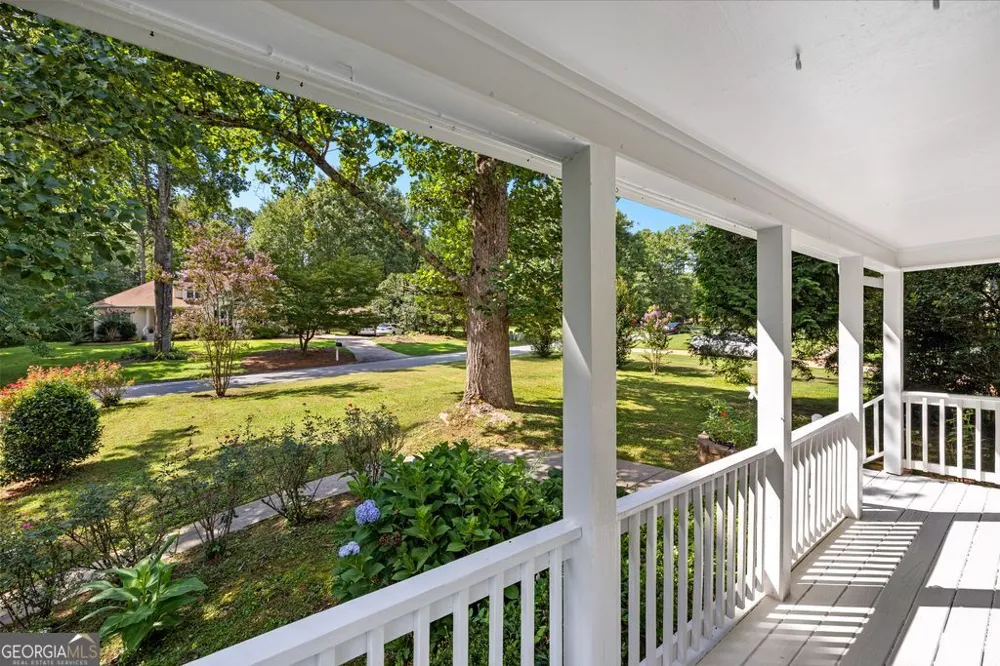 79 Thomas Crossing DR Newnan, GA 30265