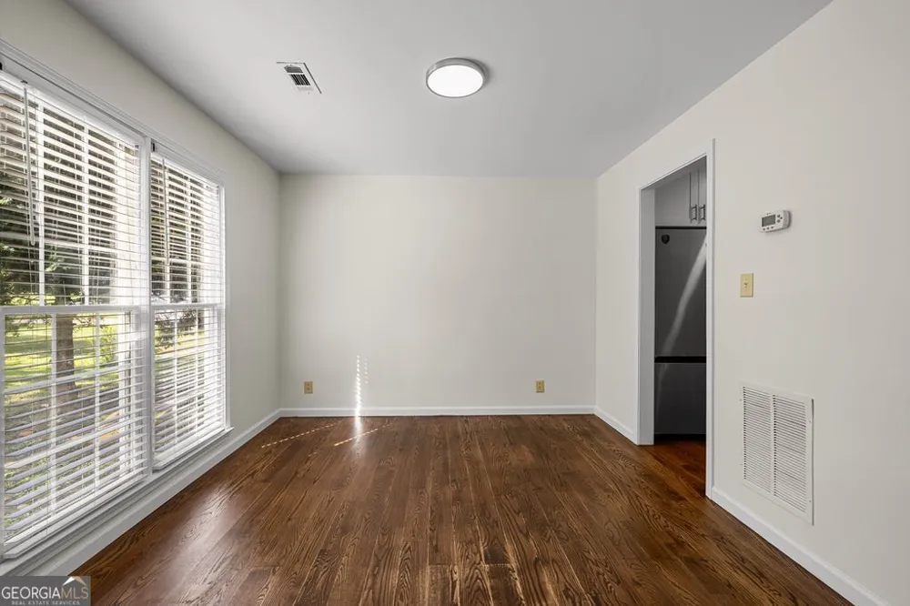 79 Thomas Crossing DR Newnan, GA 30265