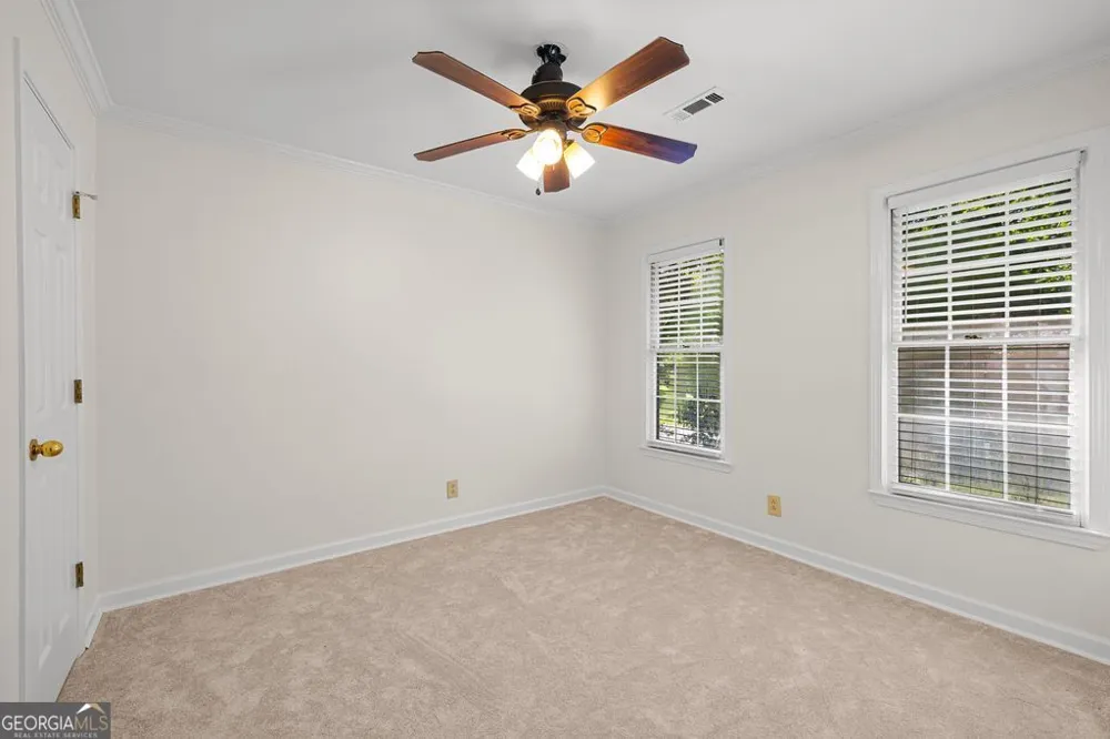 79 Thomas Crossing DR Newnan, GA 30265