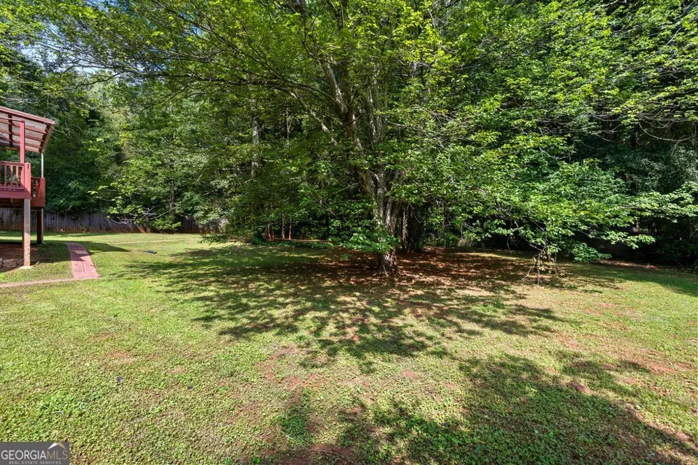 79 Thomas Crossing DR Newnan, GA 30265