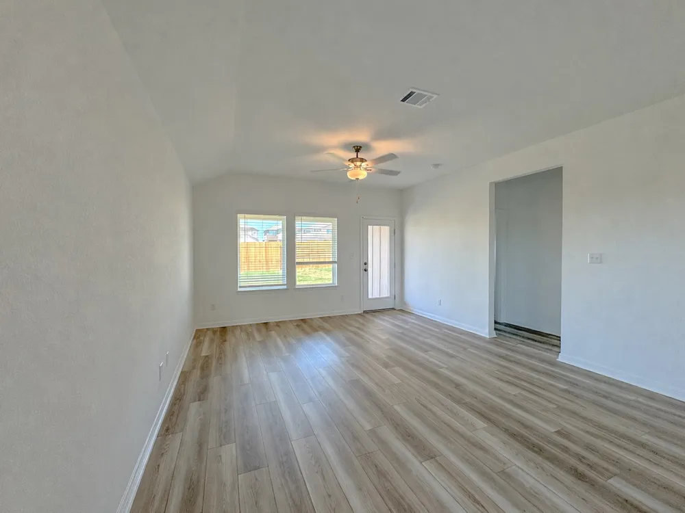 166 Jake Pine Drive Buda, TX 78610