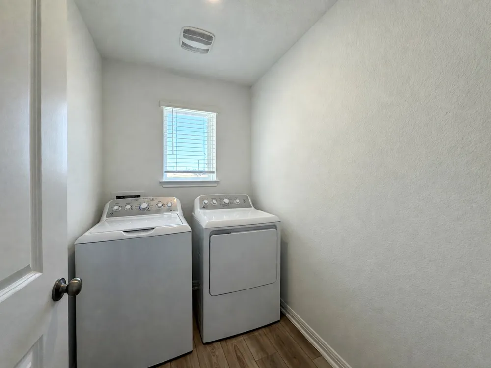 166 Jake Pine Drive Buda, TX 78610