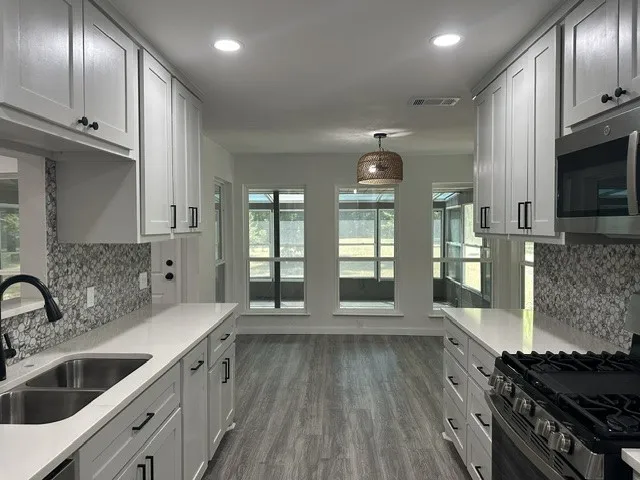 826 Meadowview Lane Wylie, TX 75098