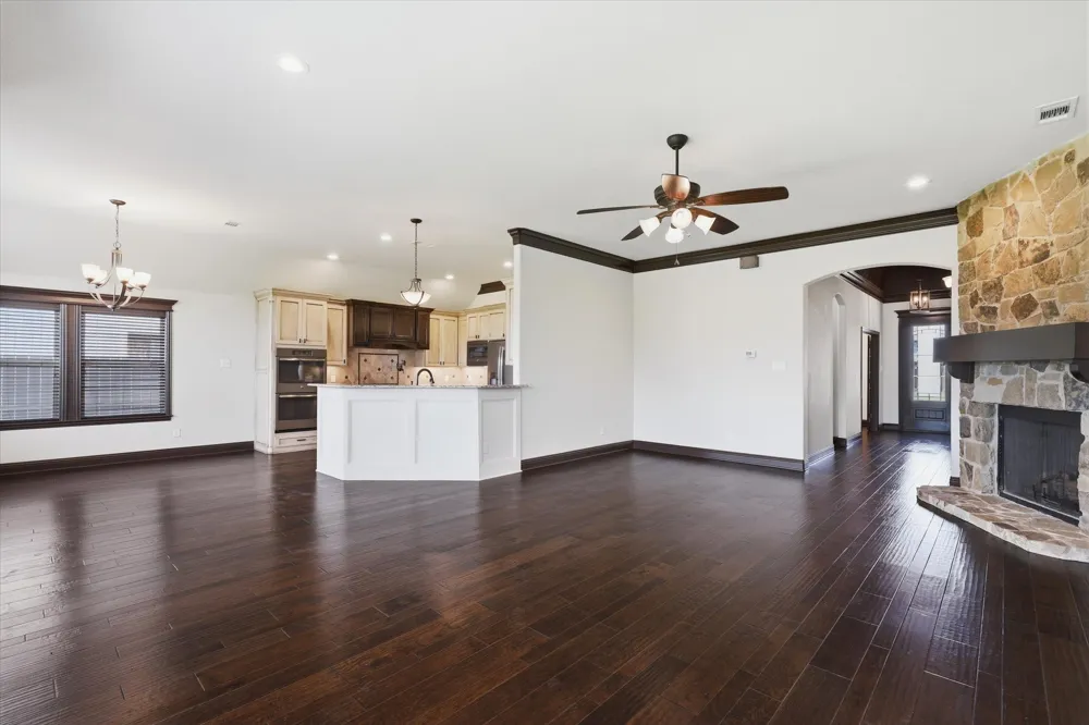 715 La Paloma Road Sanger, TX 76266
