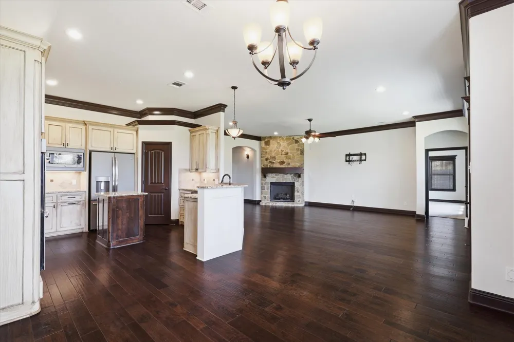 715 La Paloma Road Sanger, TX 76266