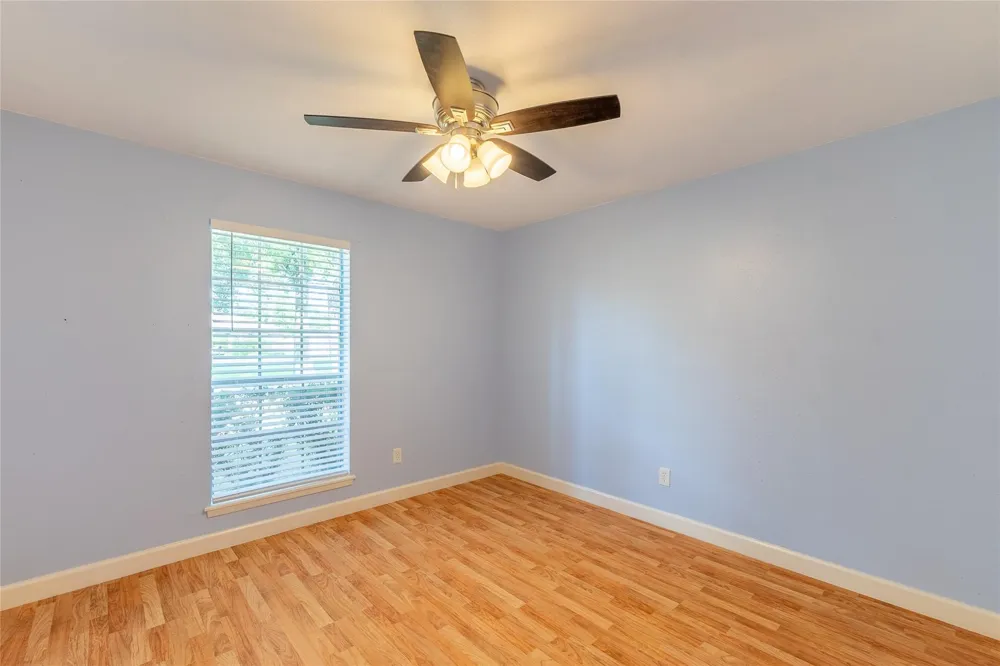 221 Maple Street Highlands, TX 77562