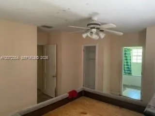 4011 W angeles st Tampa, FL 33629