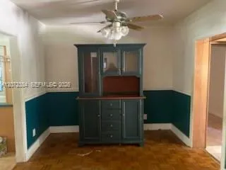 4011 W angeles st Tampa, FL 33629