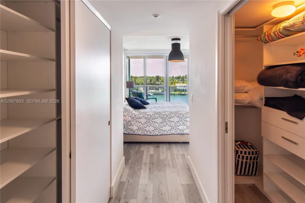 6620 Indian Creek Dr #509 Miami Beach, FL 33141