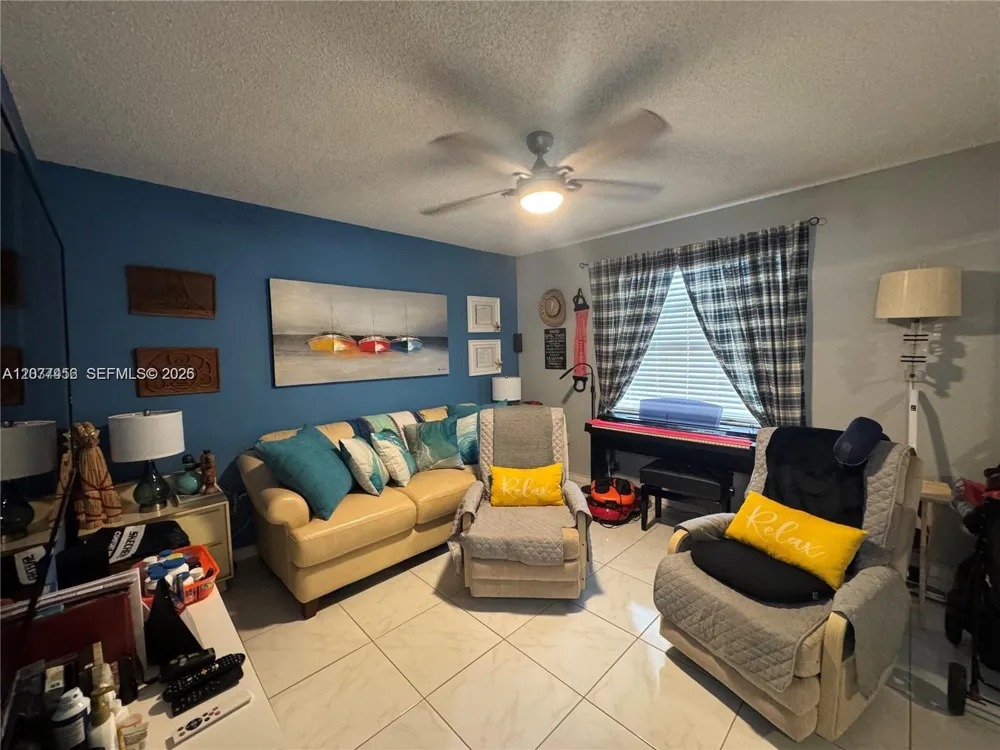 3910 Inverrary Blvd #603-B Lauderhill, FL 33319