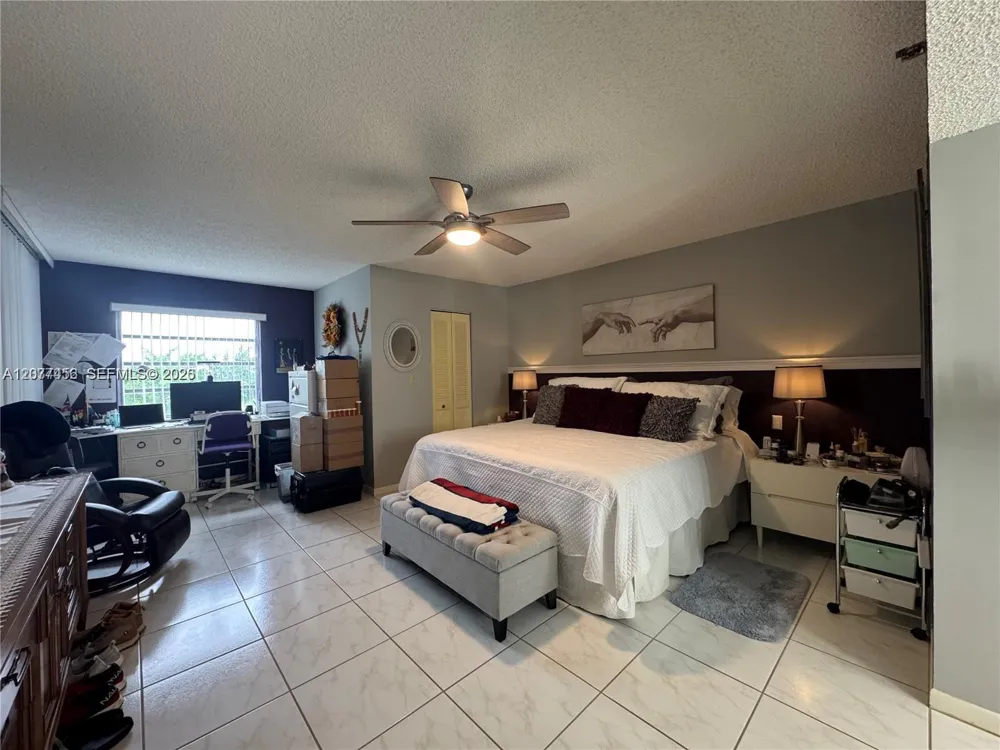 3910 Inverrary Blvd #603-B Lauderhill, FL 33319