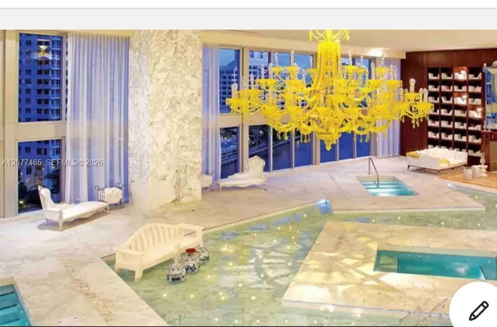 475 Brickell Ave #808 Miami, FL 33131