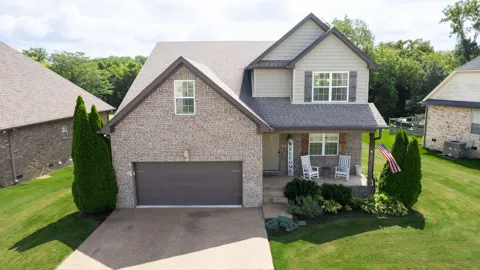 107 TEN OAKS DRIVE