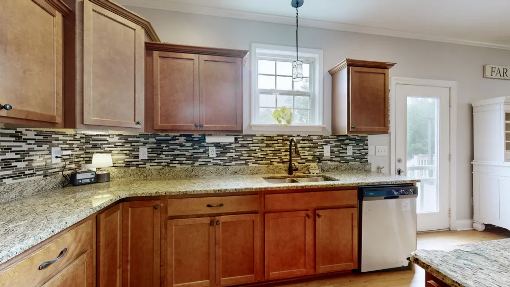 107 TEN OAKS DRIVE Lebanon, TN 37087