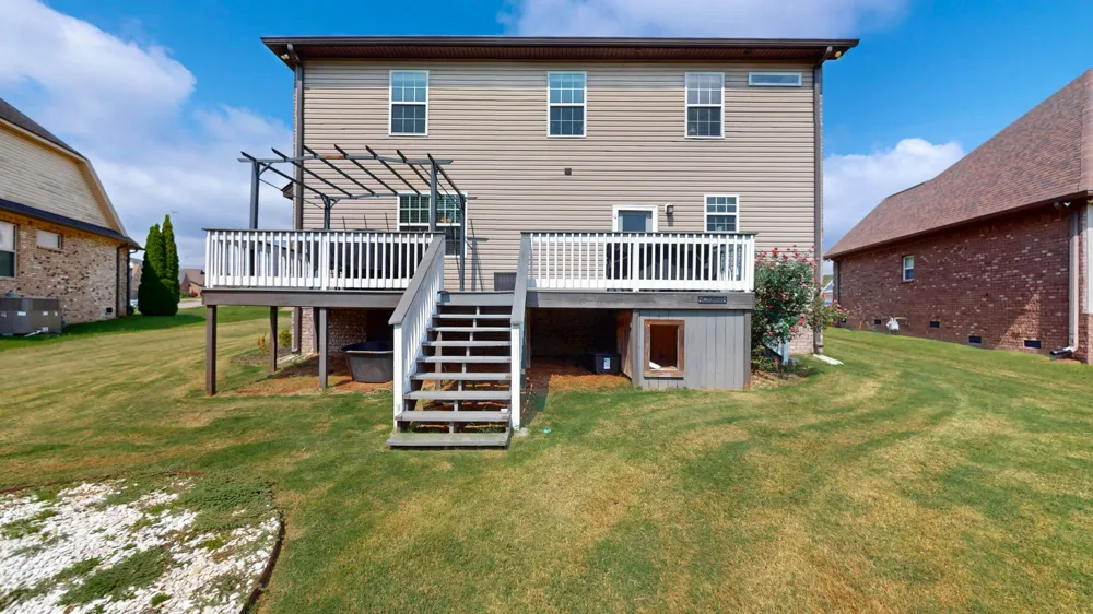 107 TEN OAKS DRIVE Lebanon, TN 37087