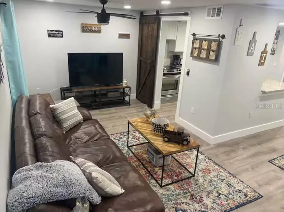 2732 49TH AVENUE W #2732 Bradenton, FL 34207