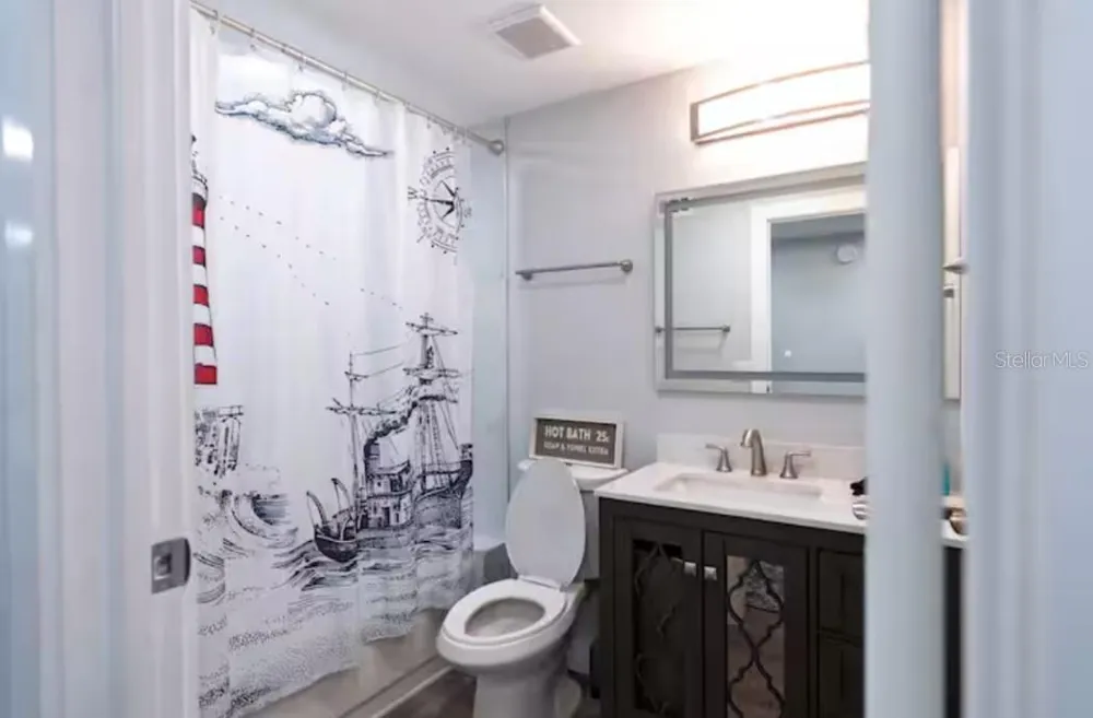 2732 49TH AVENUE W #2732 Bradenton, FL 34207