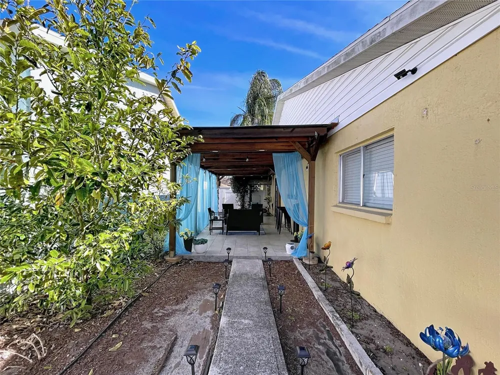 11115 CHERRYWOOD LANE Riverview, FL 33579