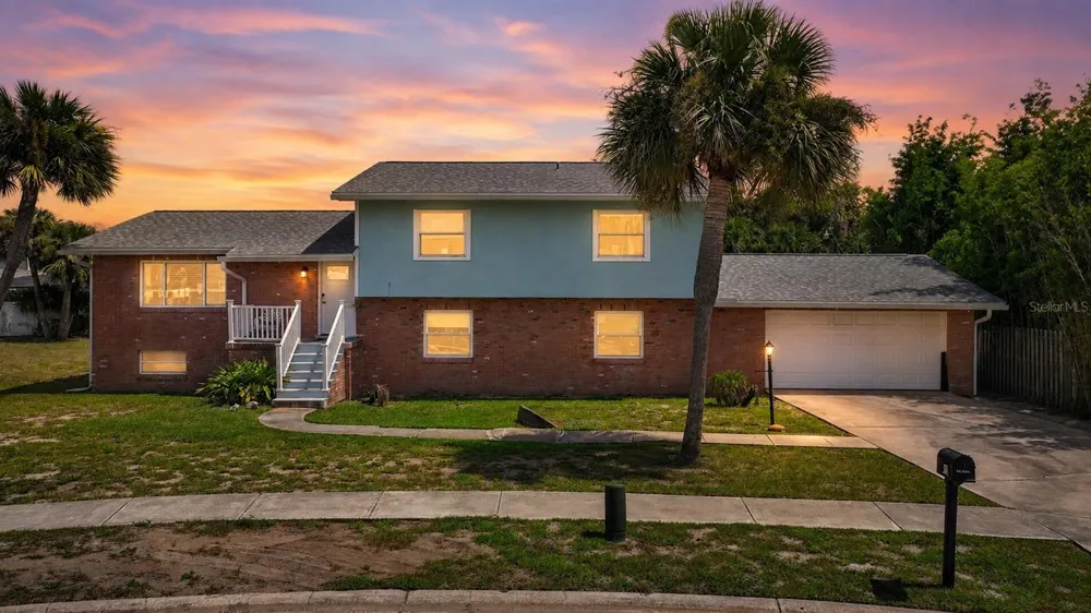 10 TIPPERARY LANE Ormond Beach, FL 32176
