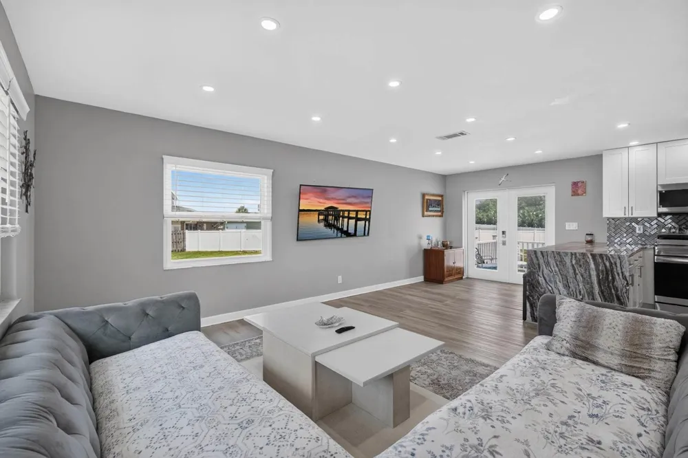 10 TIPPERARY LANE Ormond Beach, FL 32176