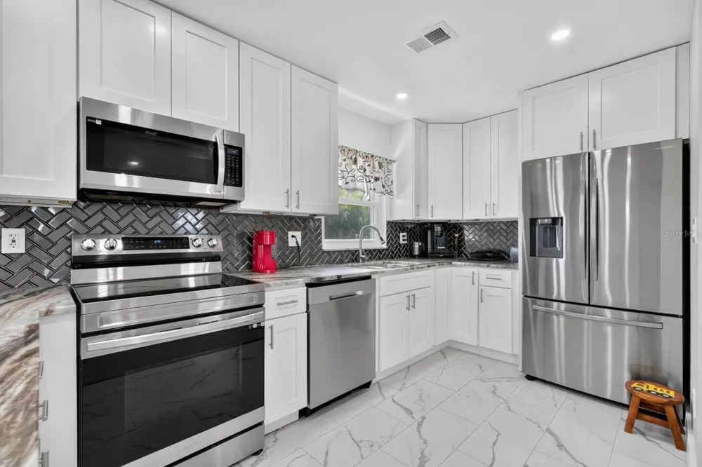 10 TIPPERARY LANE Ormond Beach, FL 32176