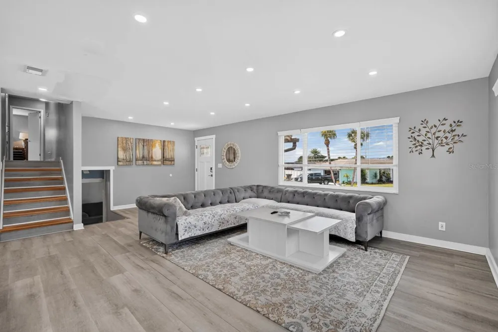 10 TIPPERARY LANE Ormond Beach, FL 32176
