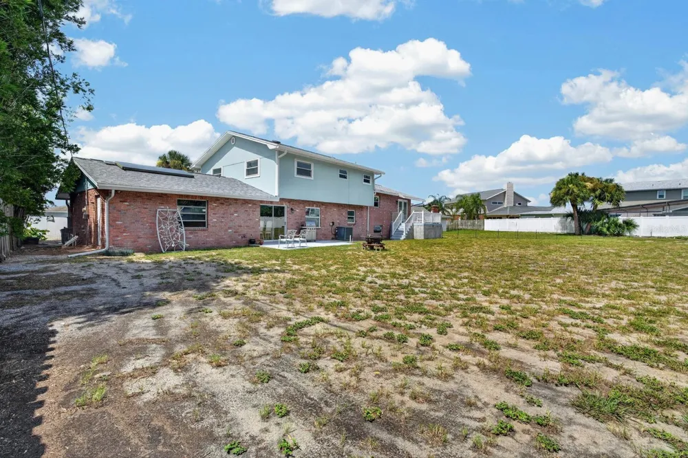 10 TIPPERARY LANE Ormond Beach, FL 32176