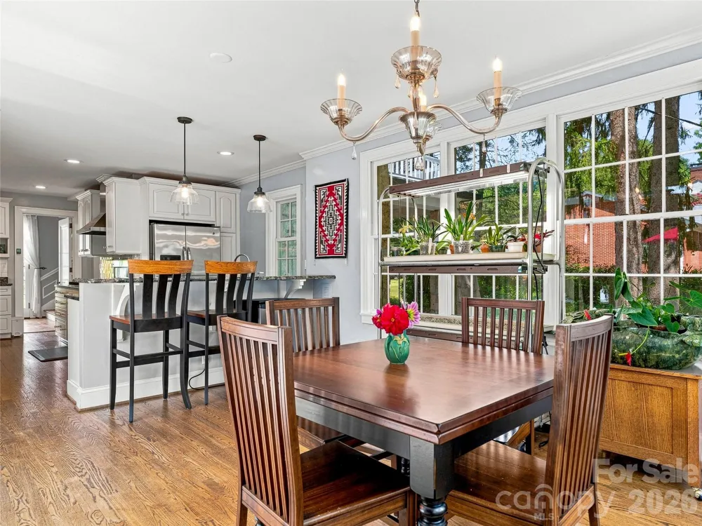 14 Griffing Boulevard Asheville, NC 28804