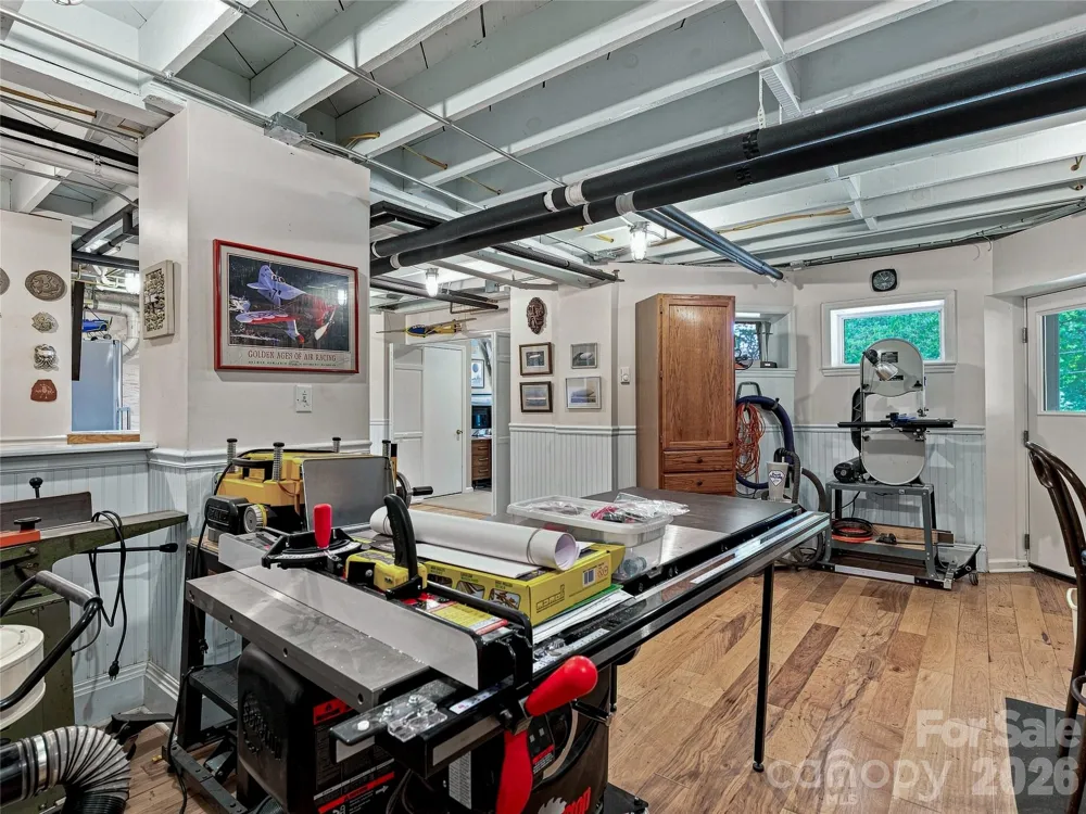 14 Griffing Boulevard Asheville, NC 28804