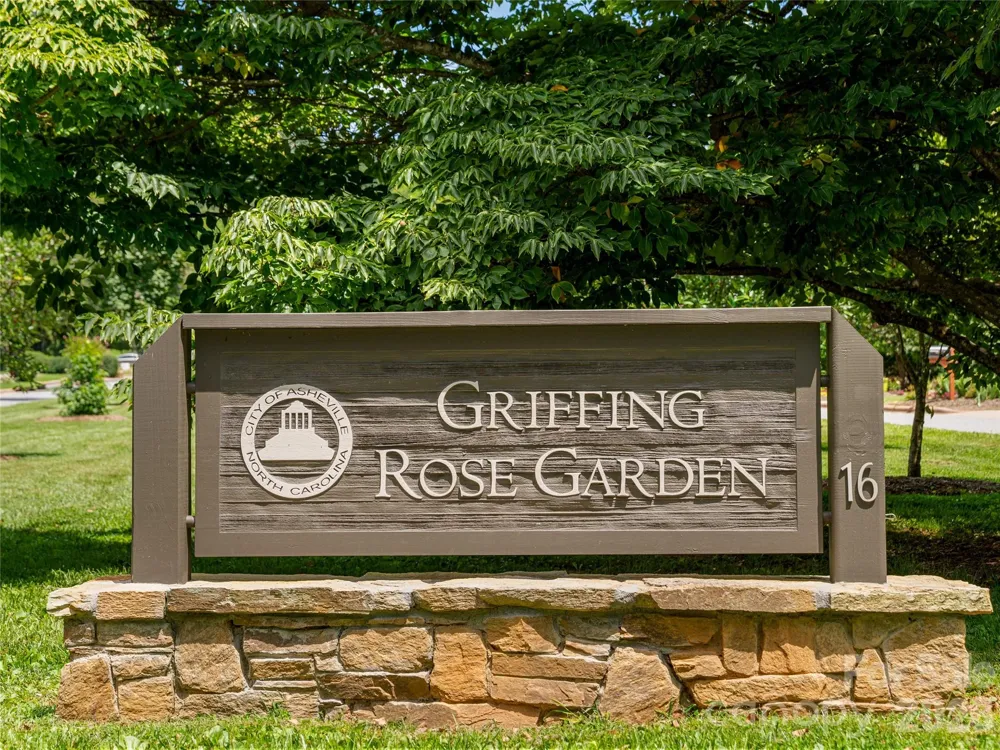 14 Griffing Boulevard Asheville, NC 28804