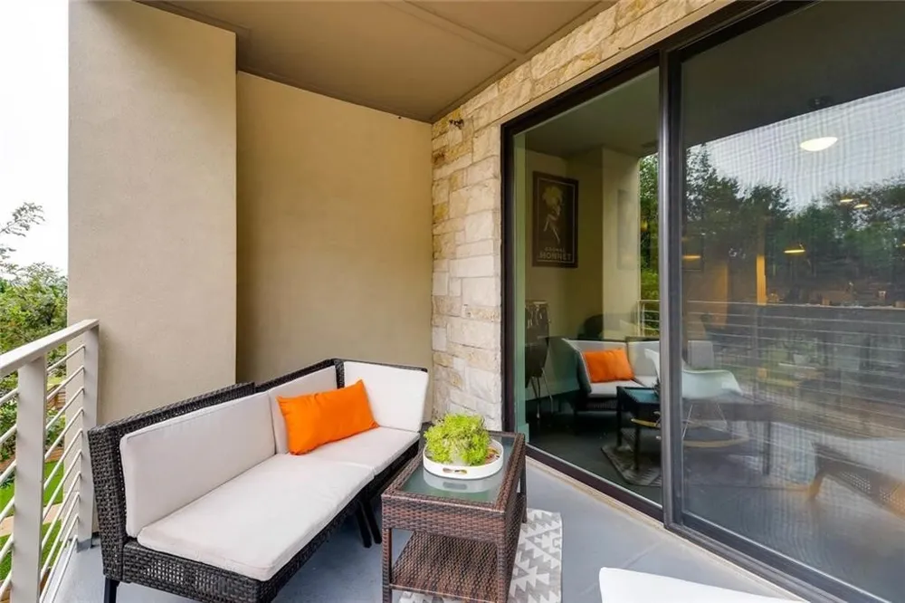 2804 Treble Lane #921 Austin, TX 78704