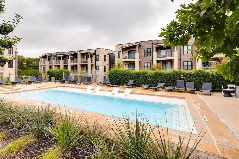2804 Treble Lane #921 Austin, TX 78704